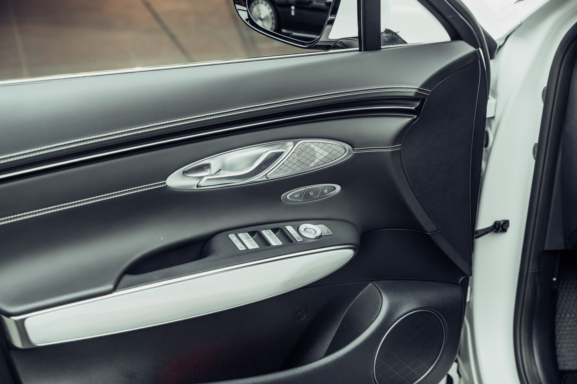 GENESIS GV70 Electrified Sport kWh 77,4 AWD-image-9