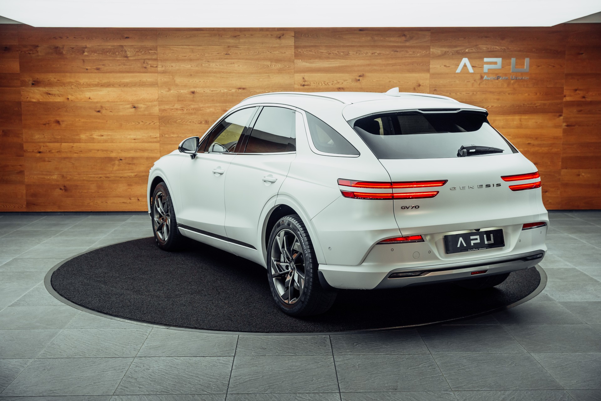 GENESIS GV70 Electrified Sport kWh 77,4 AWD-image-2