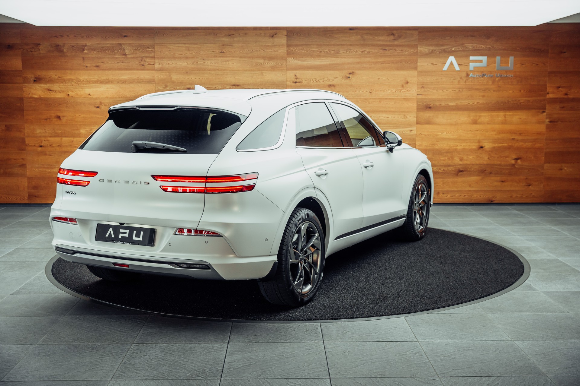 GENESIS GV70 Electrified Sport kWh 77,4 AWD-image-1