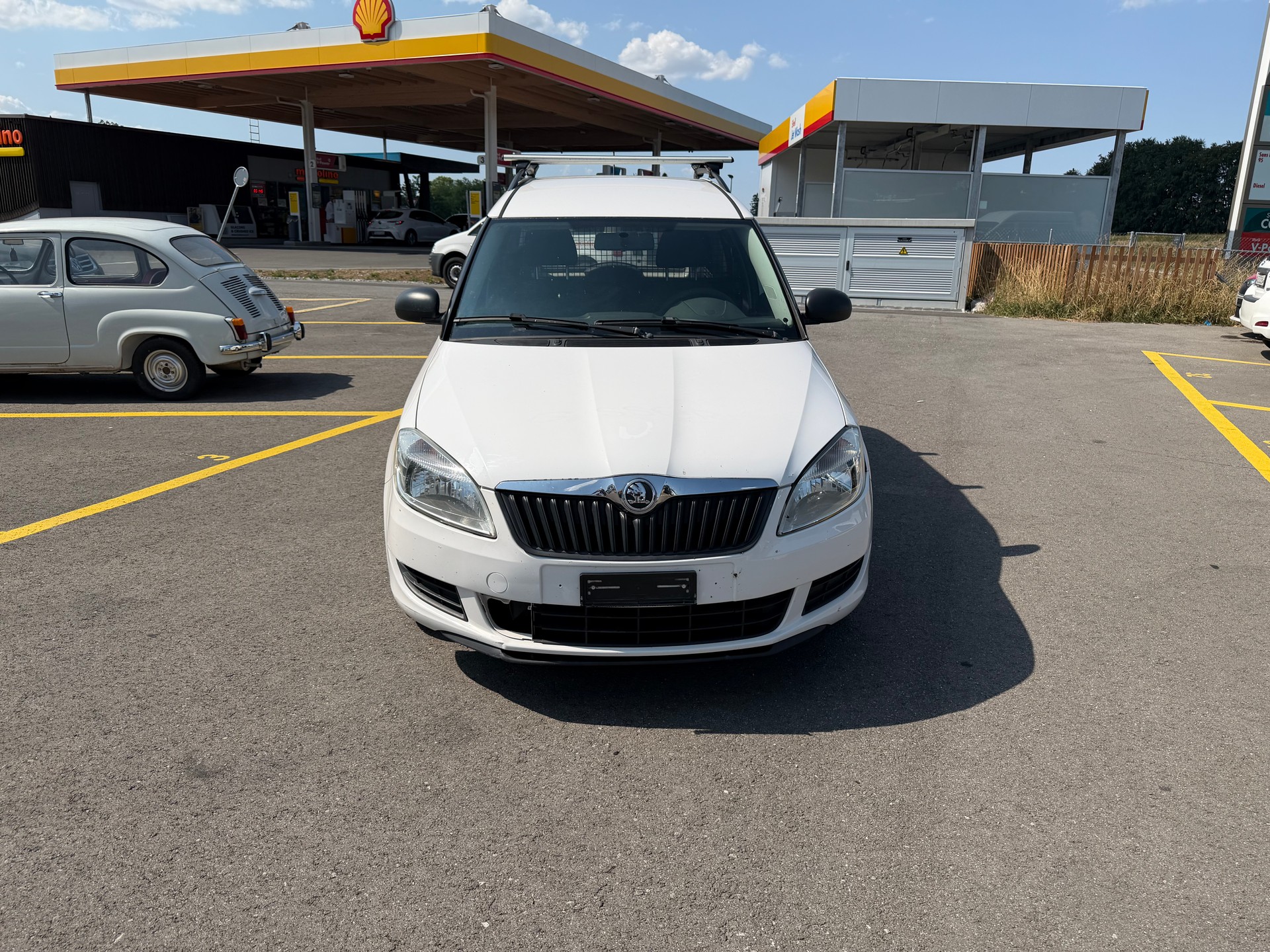 SKODA Praktik 1.2 HTP-image-1