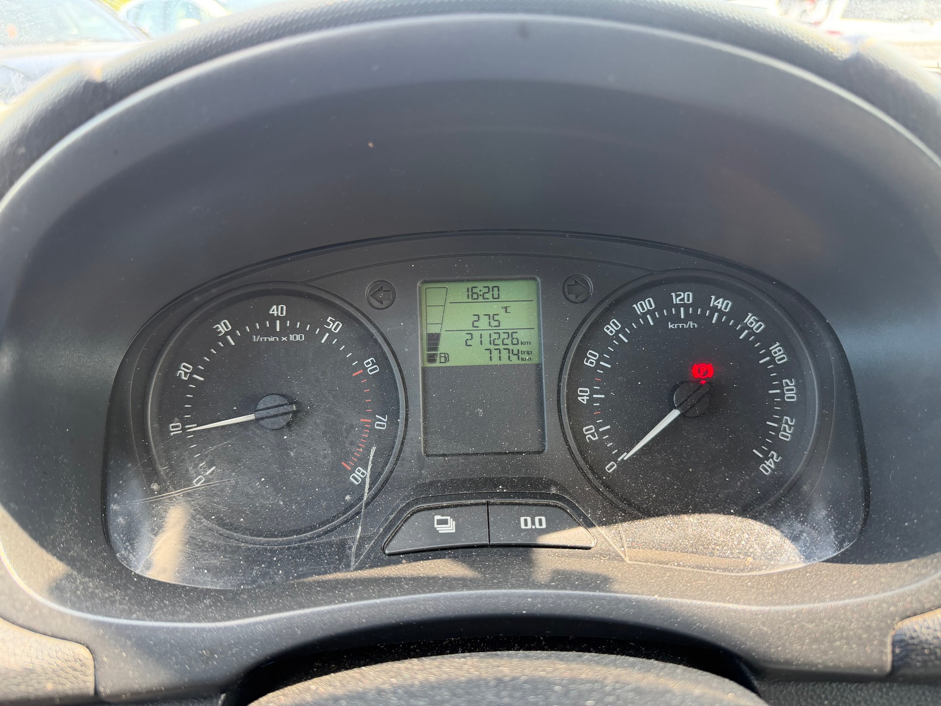 SKODA Praktik 1.2 HTP-image-6