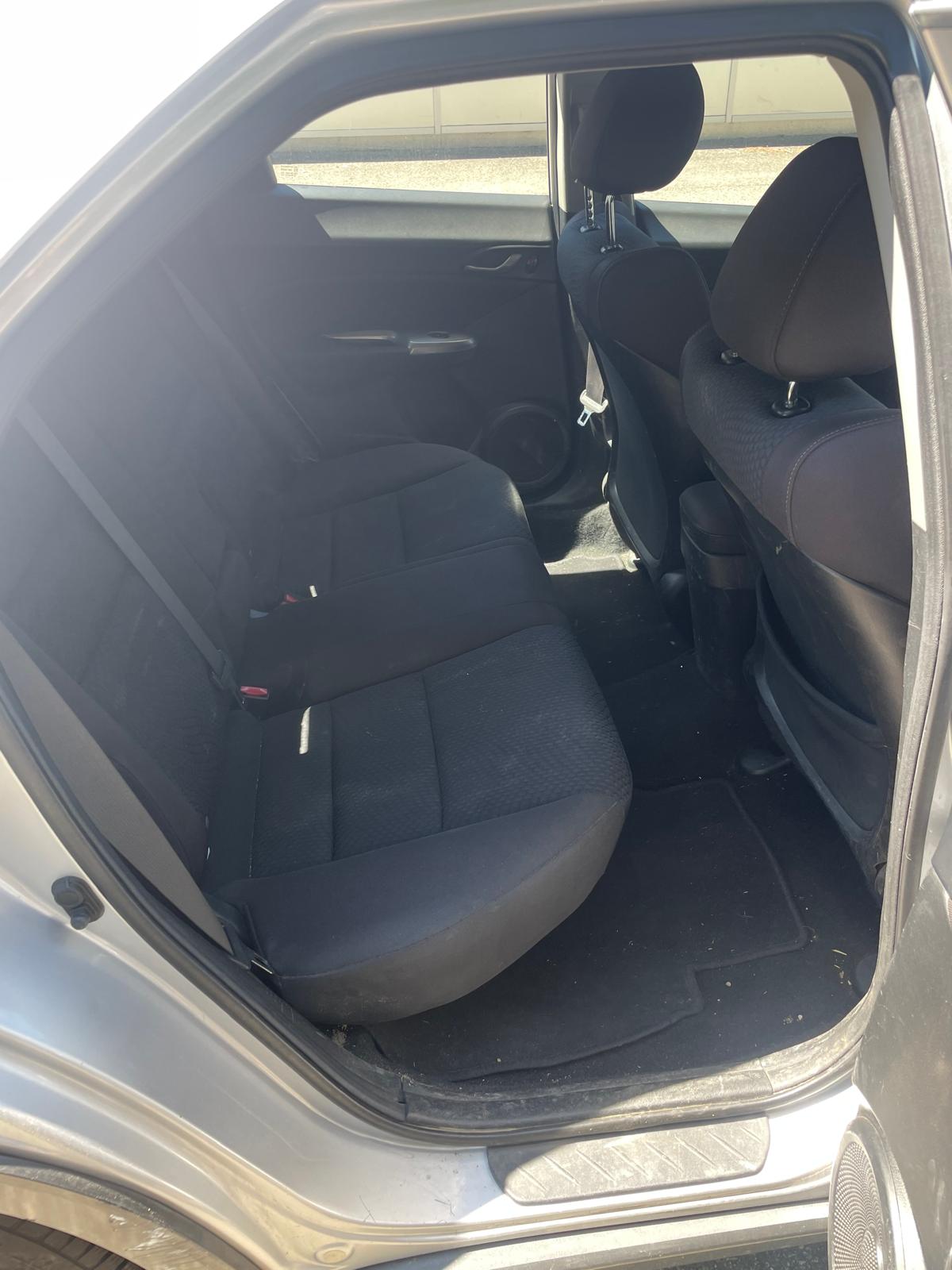 HONDA Civic 1.4i Comfort-image-5