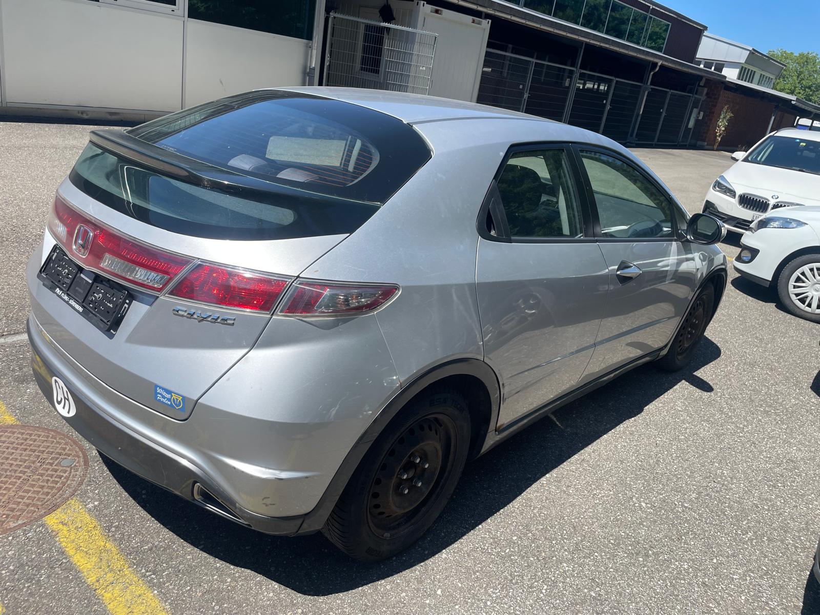 HONDA Civic 1.4i Comfort-image-6