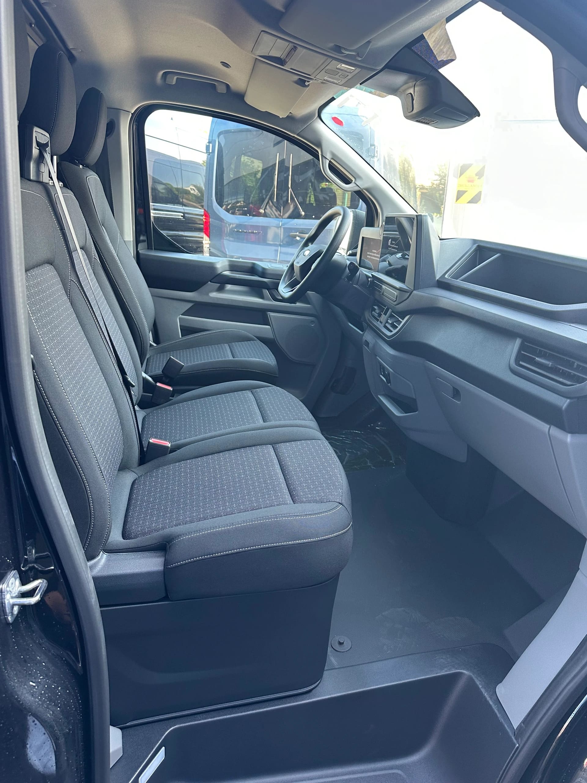 FORD Transit Custom Van 320 L1 2.0 EcoBl Trend/136CV/Aut.-image-12