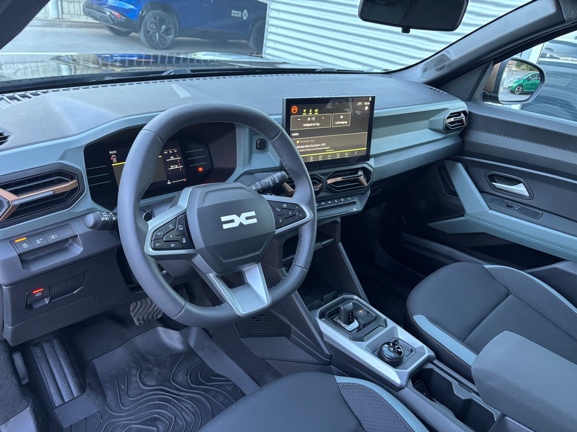 DACIA Duster TCe Hybrid 150 48V Extreme 4x4-image-6