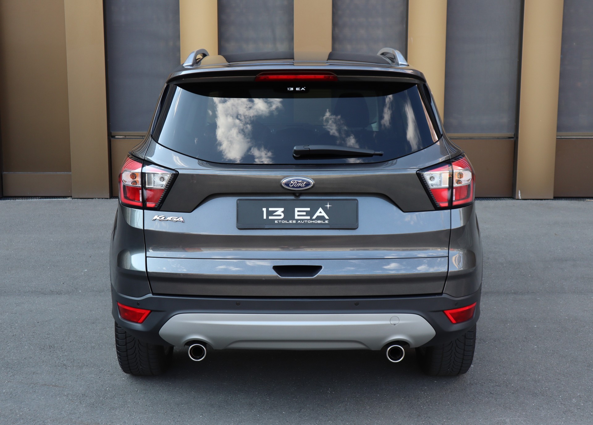 FORD Kuga 2.0 TDCi Business 4WD-image-4