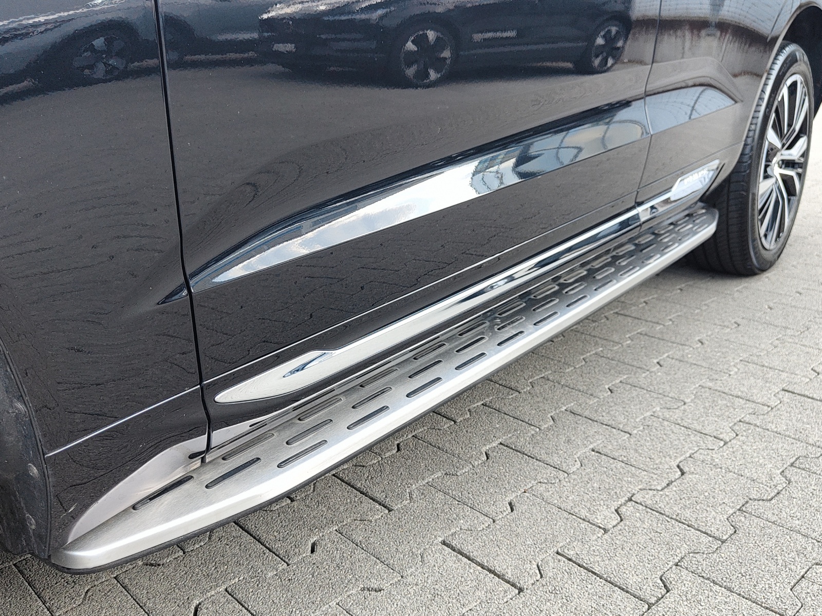 VOLVO XC60 2.0 T6 TE Ultimate Bright eAWD-image-12