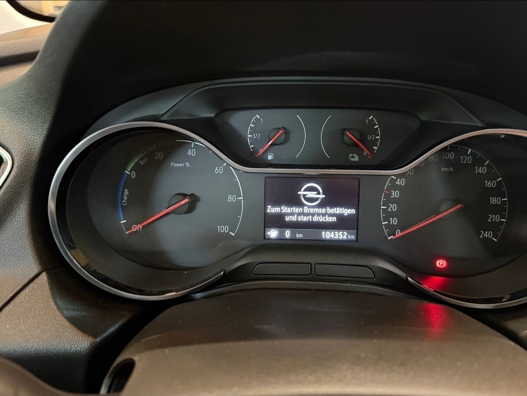 OPEL Grandland X 1.6 Hybrid4 Ultimate Automatik-image-10