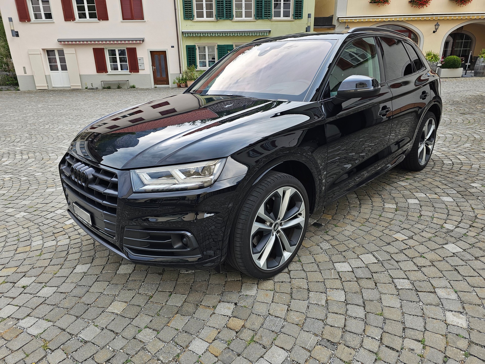 AUDI 2.0 40 TDI Sport qu. S-Tronic-image-0