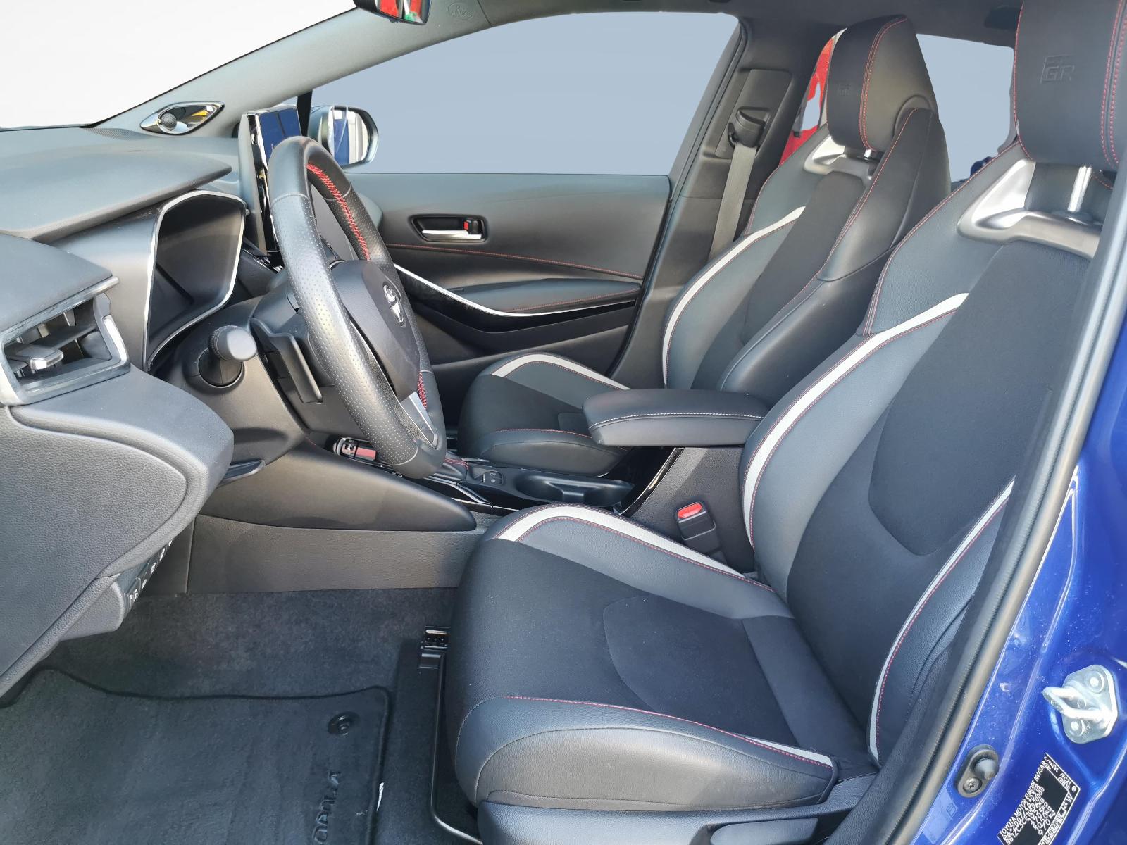 TOYOTA Corolla Touring Sports 2.0 HSD GR Sport-image-1
