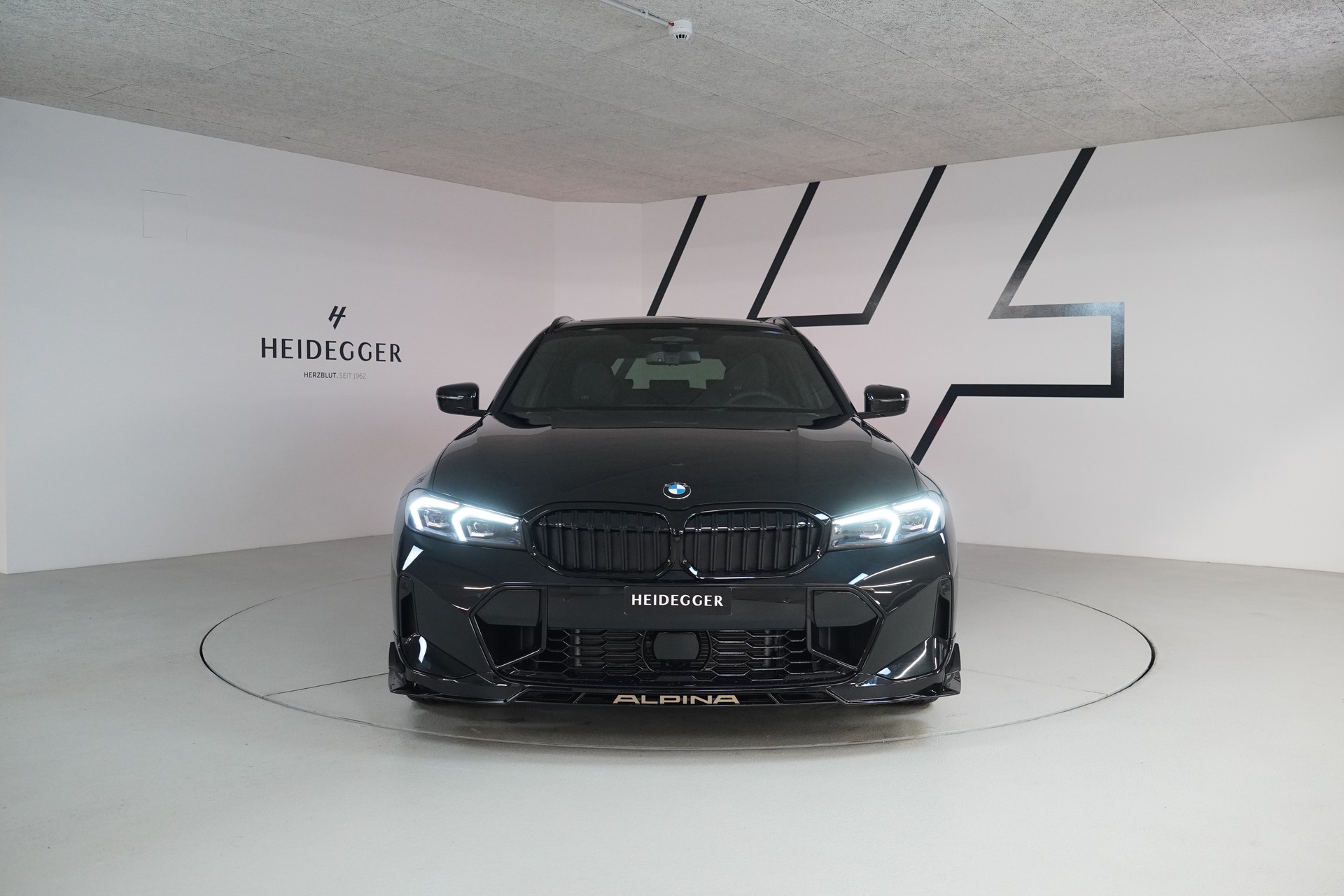 BMW-ALPINA B3 BiTurbo Touring 3.0 xDrive GT Switch-Tronic-image-1