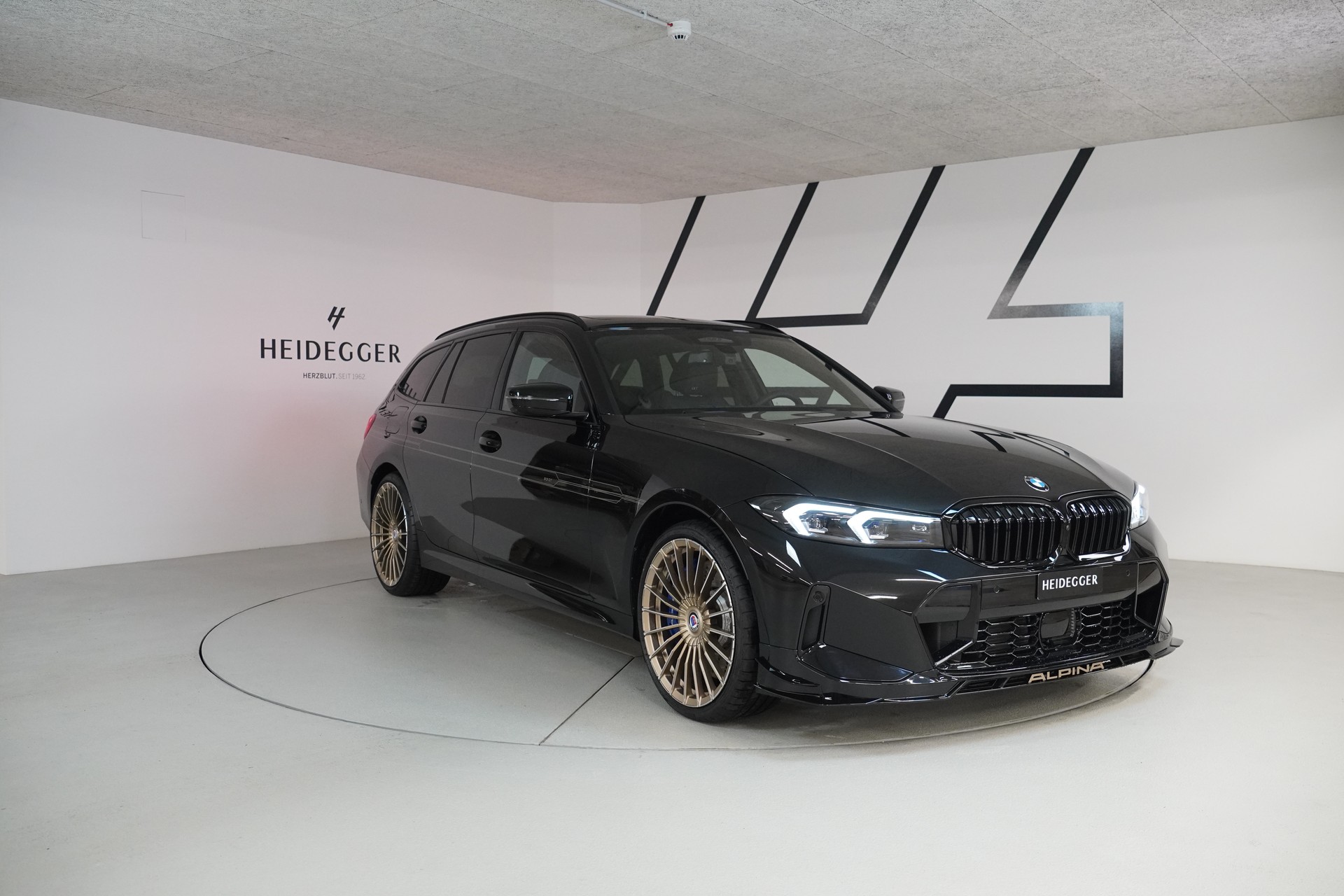 BMW-ALPINA B3 BiTurbo Touring 3.0 xDrive GT Switch-Tronic-image-2