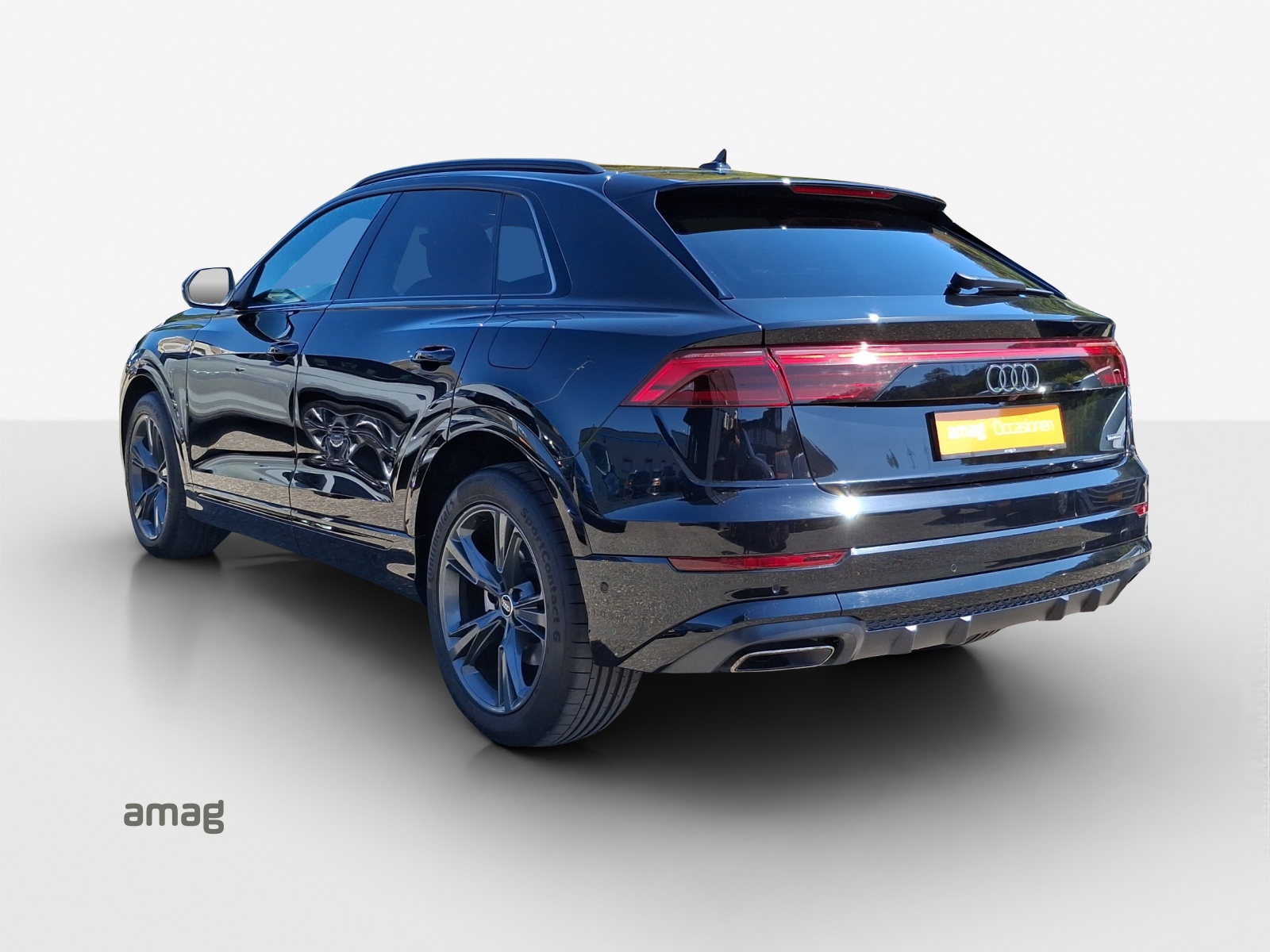 AUDI Q8 SUV TFSI e quattro 290 kW Attraction tiptronic-image-2