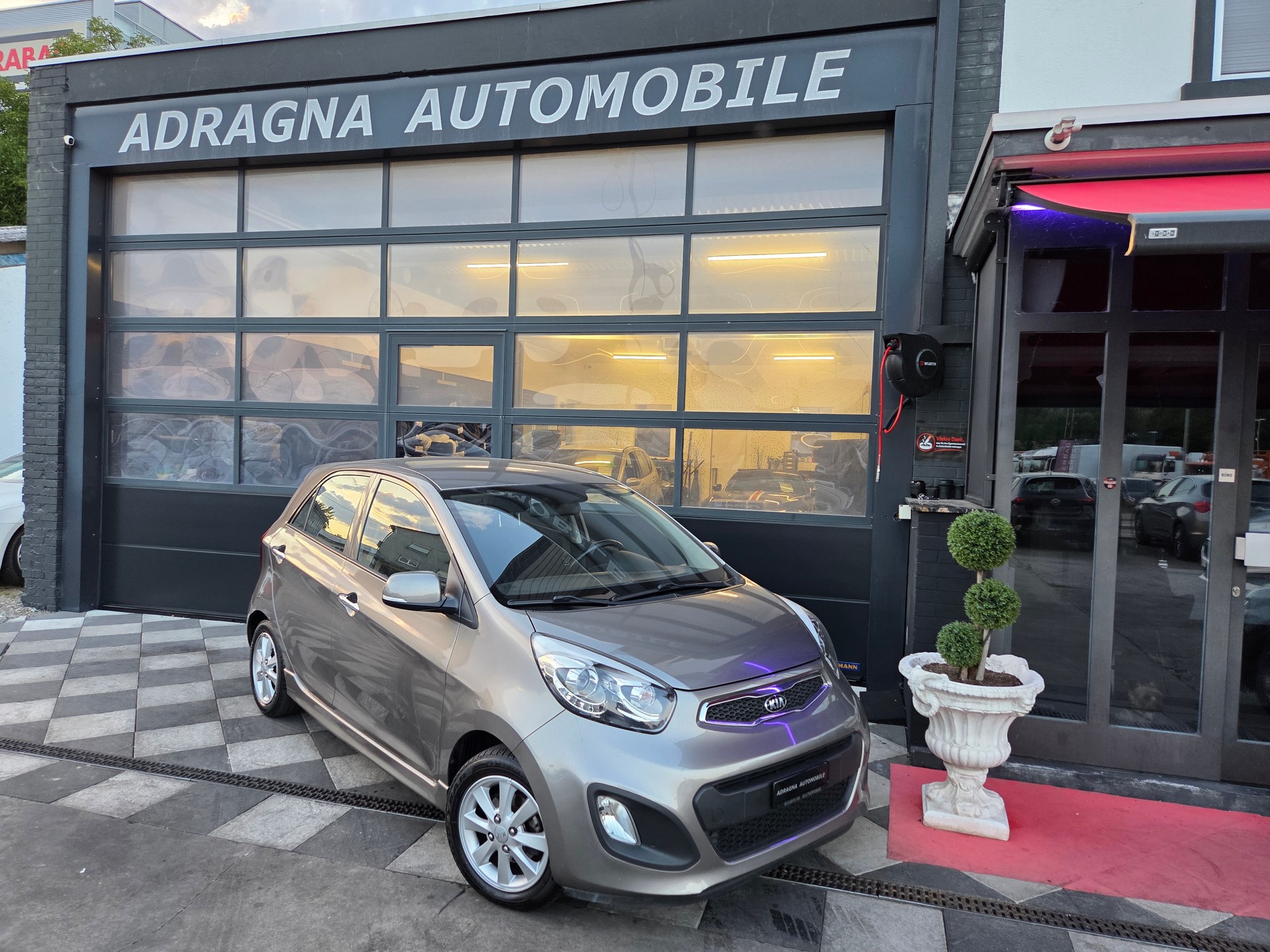 KIA Picanto 1.2 CVVT Style Automatic-image-1