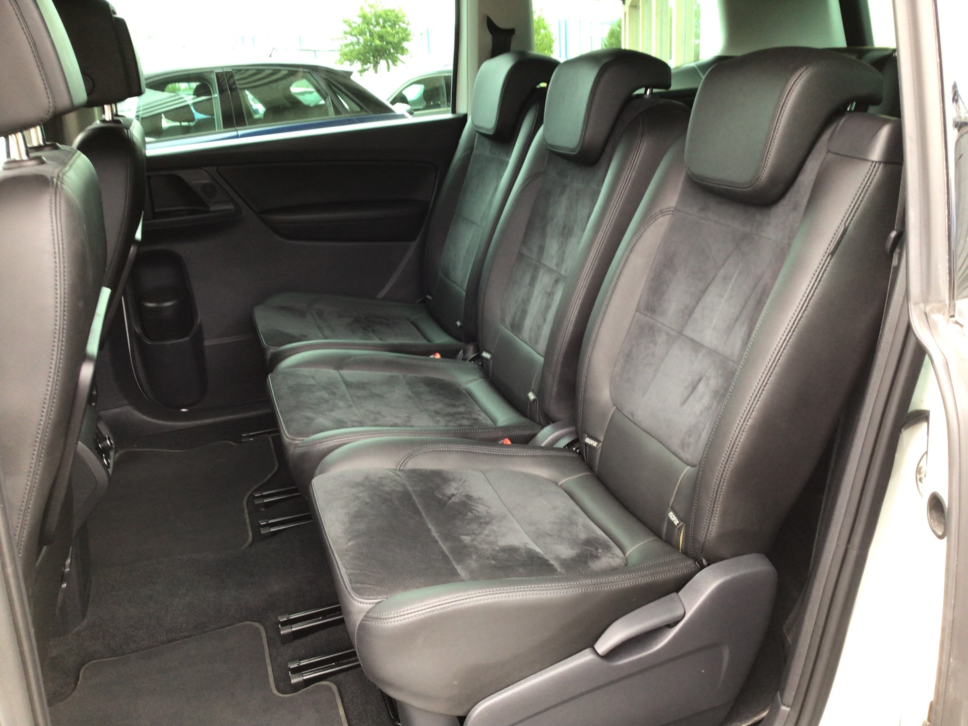 VW Sharan 2.0 TDI BMT Highline 4Motion-image-6