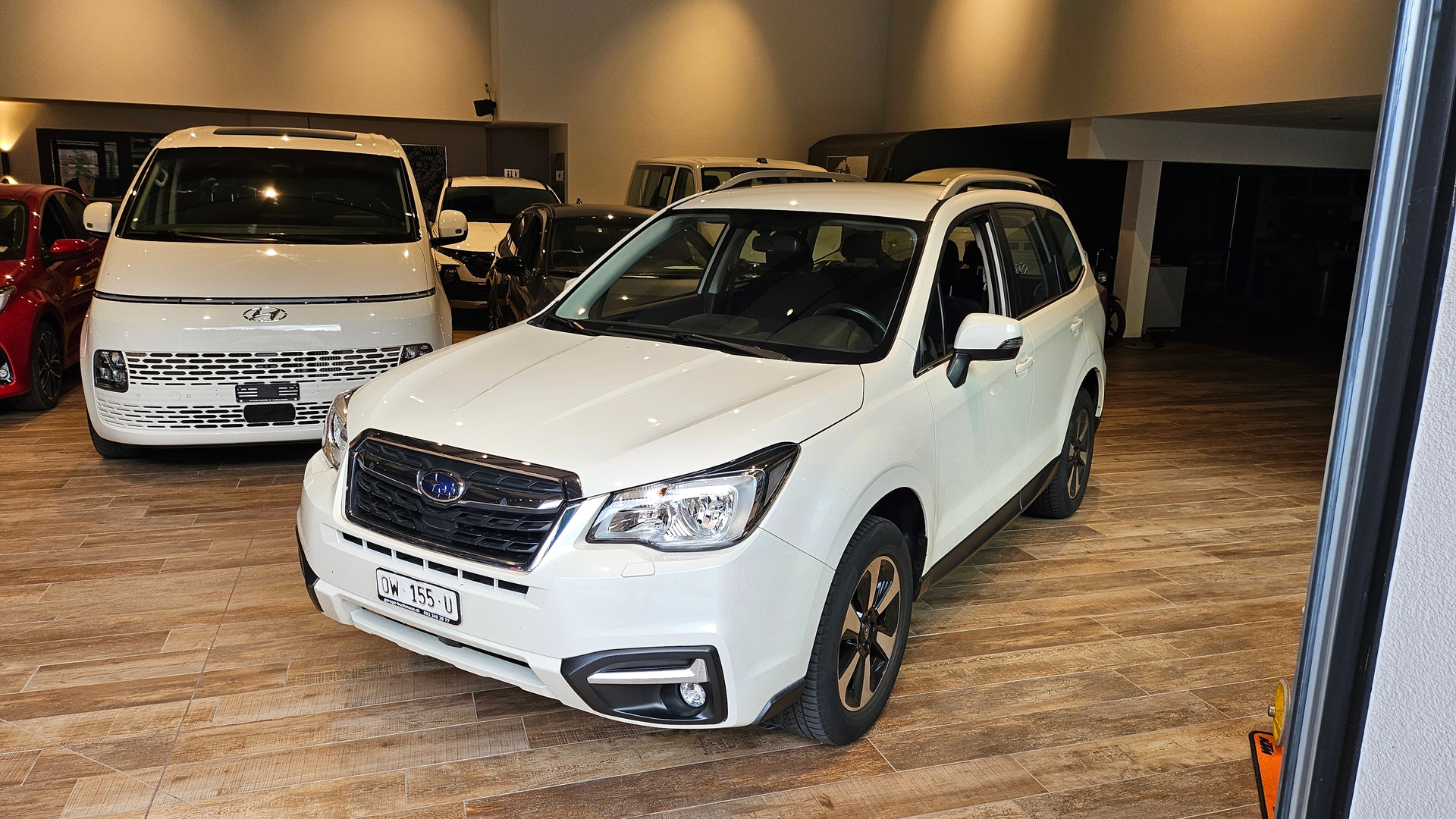 SUBARU Forester 2.0i Swiss 🔥AHK 2000KG🔥-image-2