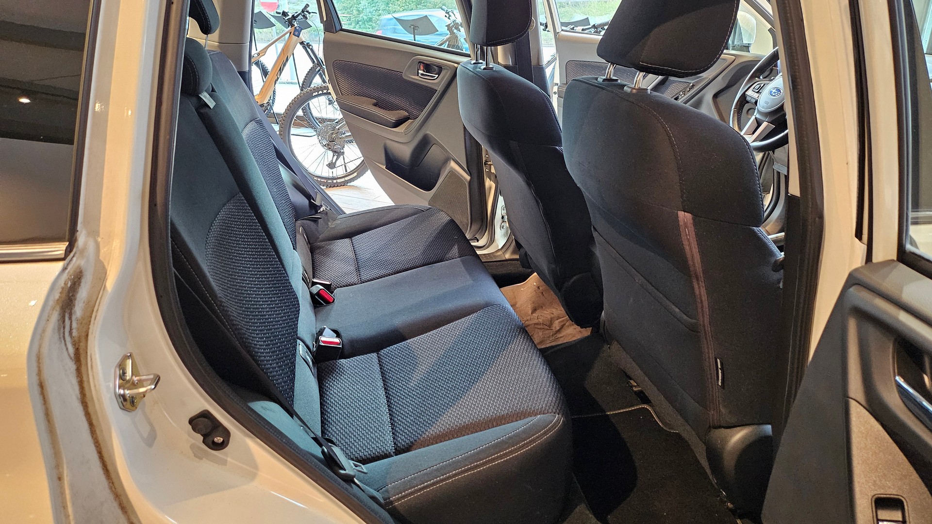 SUBARU Forester 2.0i Swiss 🔥AHK 2000KG🔥-image-20