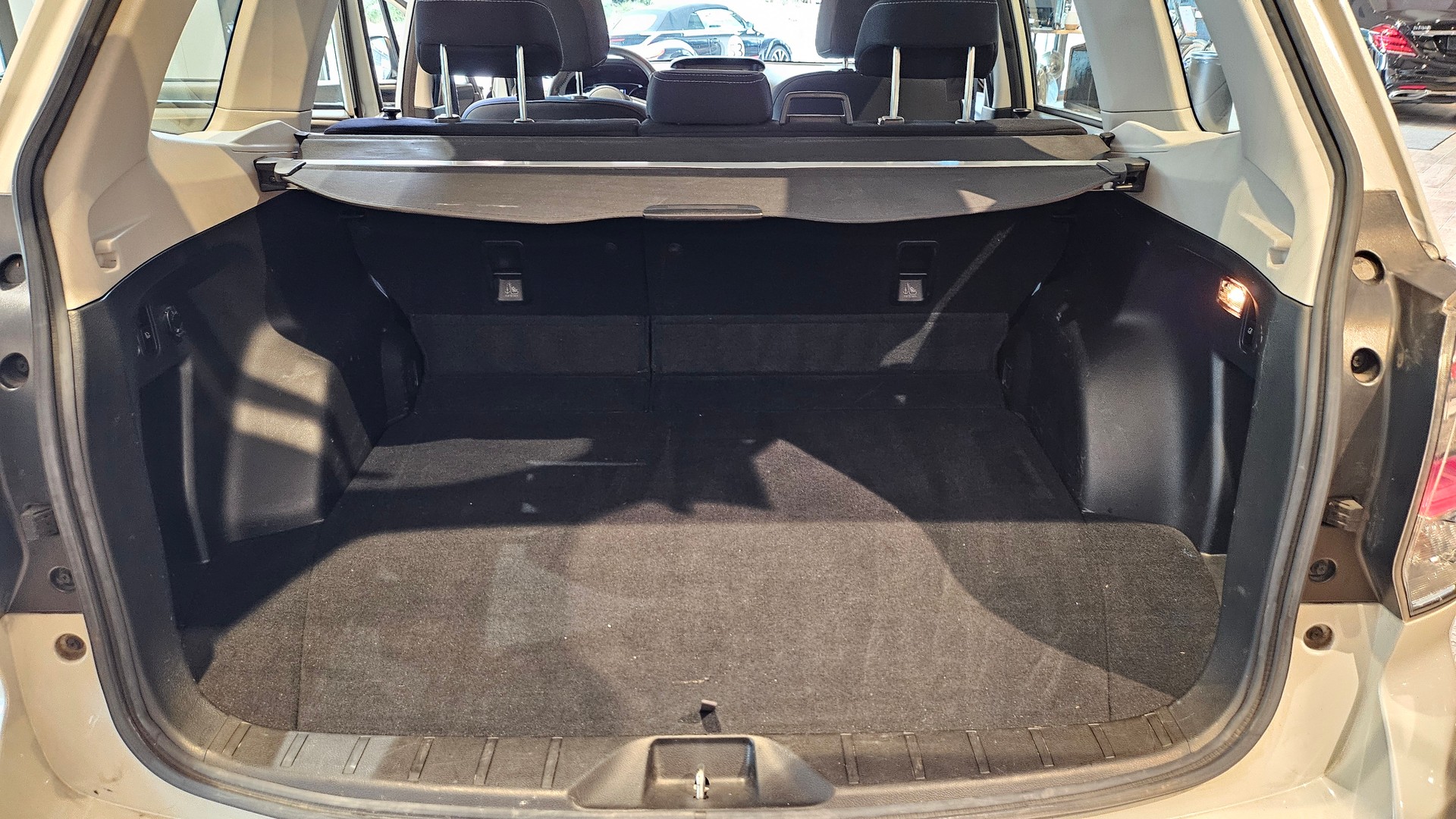 SUBARU Forester 2.0i Swiss 🔥AHK 2000KG🔥-image-21