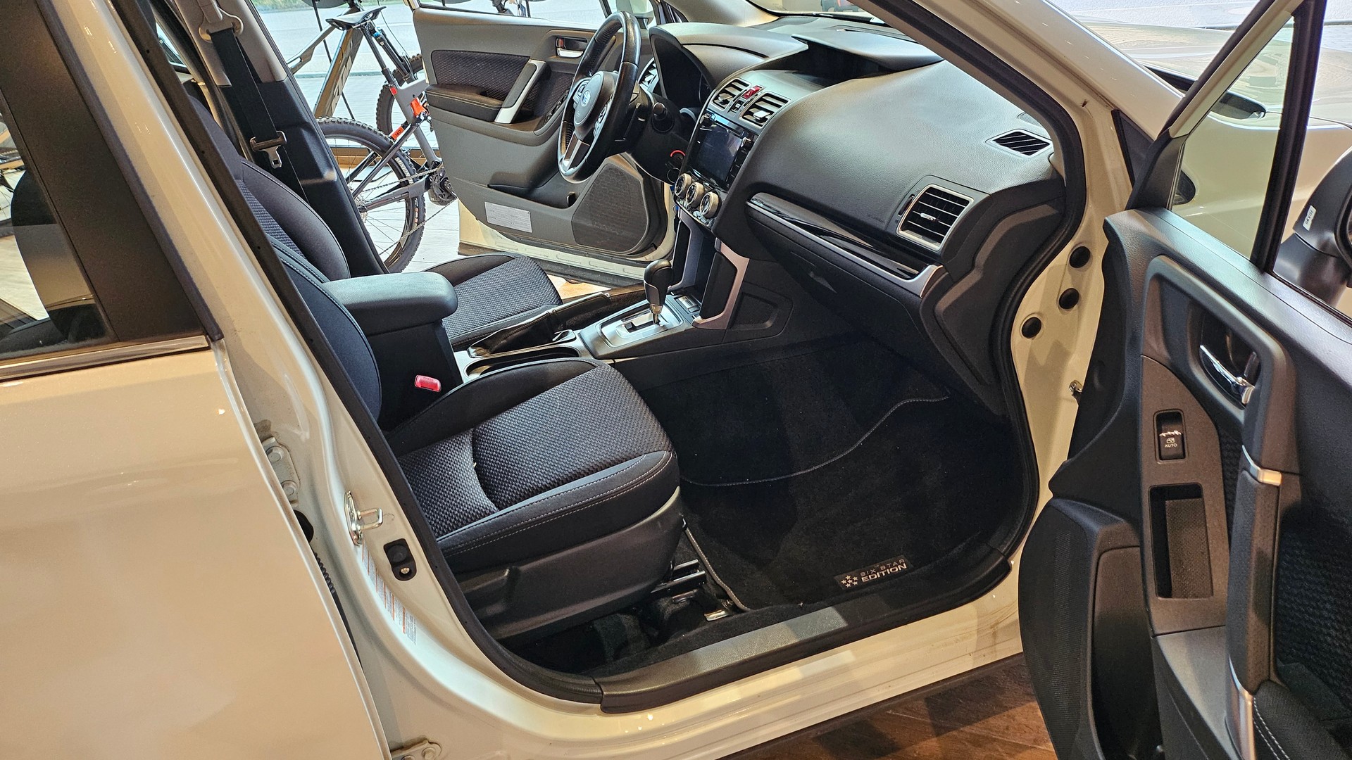 SUBARU Forester 2.0i Swiss 🔥AHK 2000KG🔥-image-18