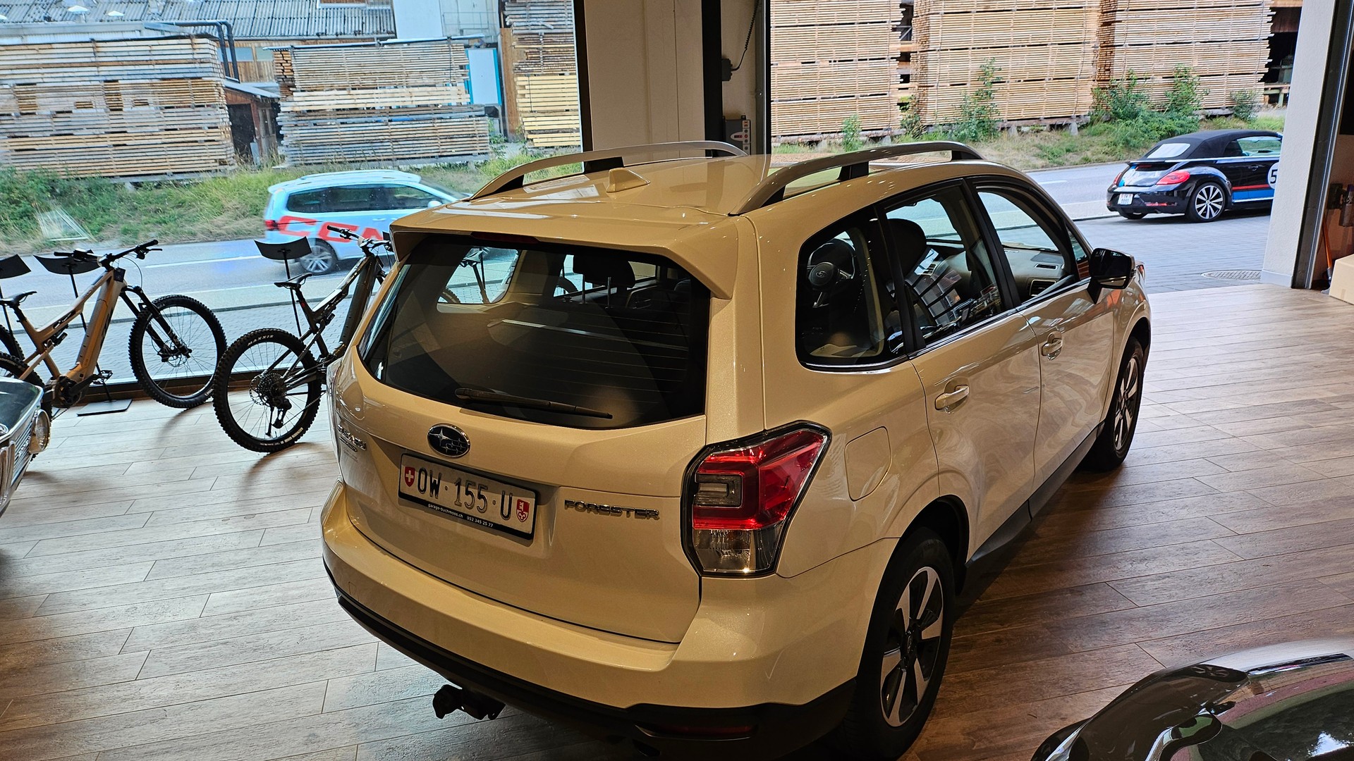 SUBARU Forester 2.0i Swiss 🔥AHK 2000KG🔥-image-10