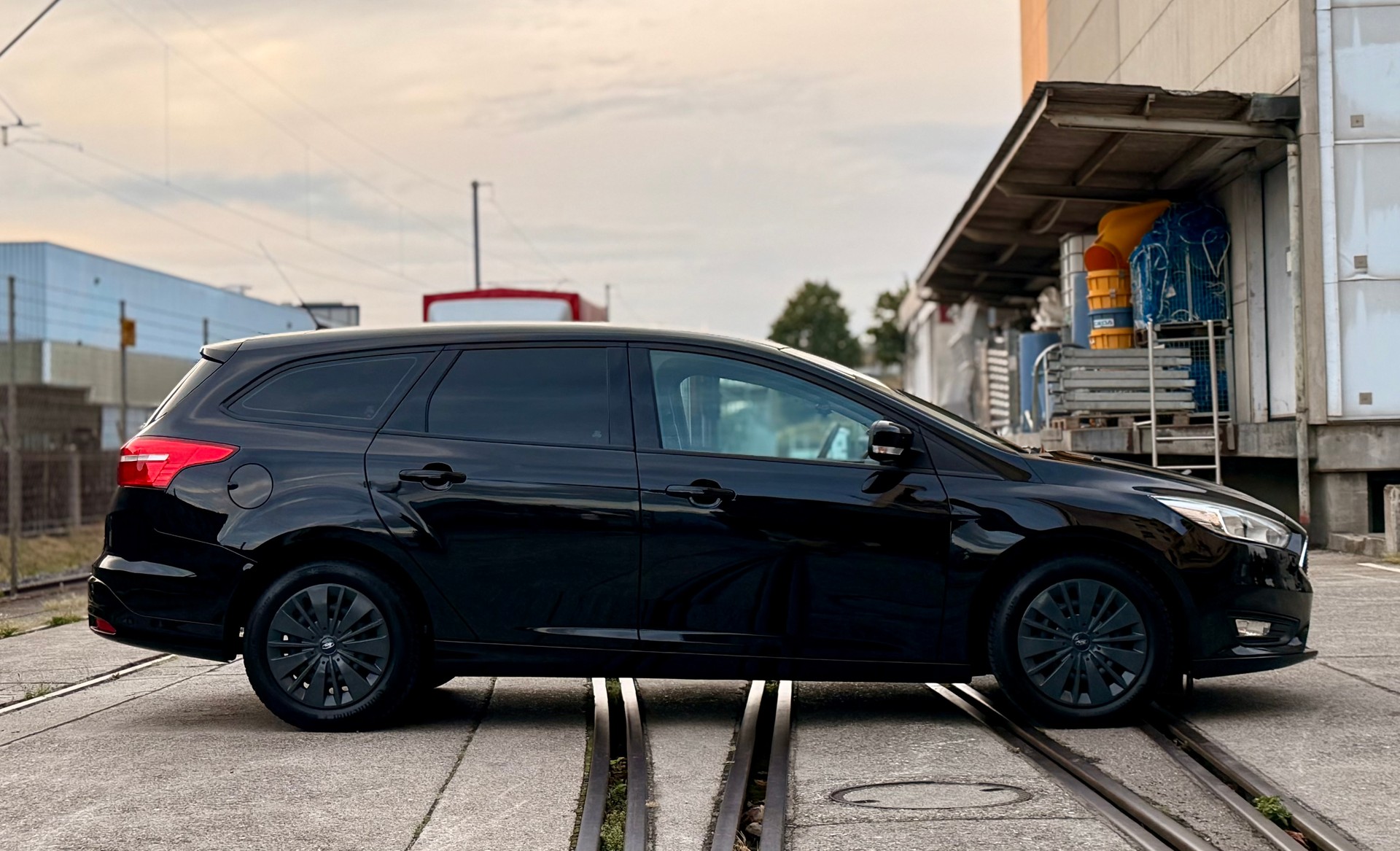 FORD Focus 1.0 SCTi Business Automatic-image-4