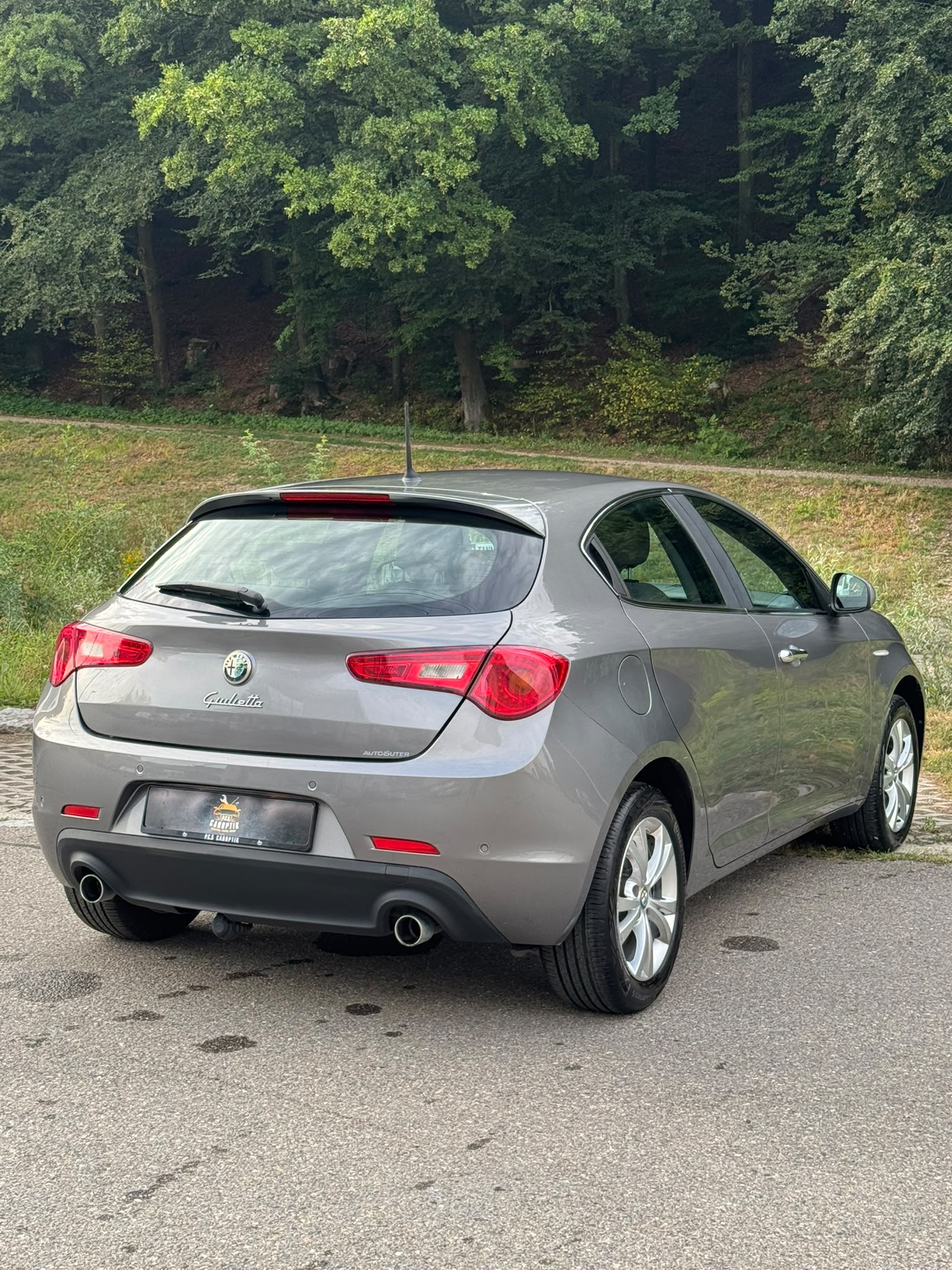 ALFA ROMEO Giulietta 2.0 JTDM Distinctive-image-2
