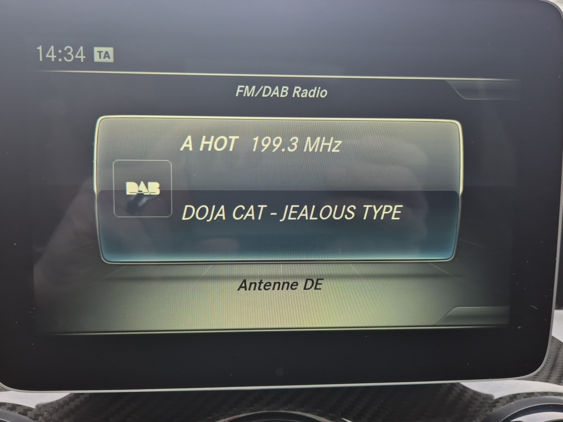 MERCEDES-BENZ GLA 45 AMG 4Matic 7G-DCT-image-20