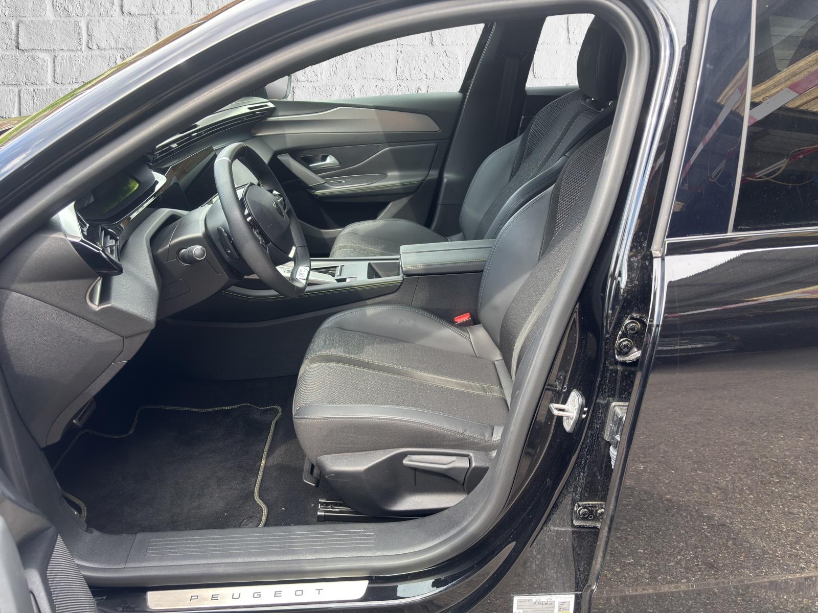 PEUGEOT 308 SW 1.2 Hybrid GT-image-8