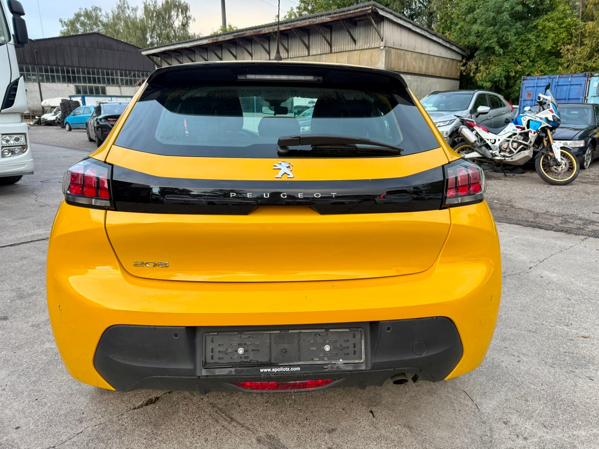 PEUGEOT 208 1.2 PureTech Active Pack-image-7