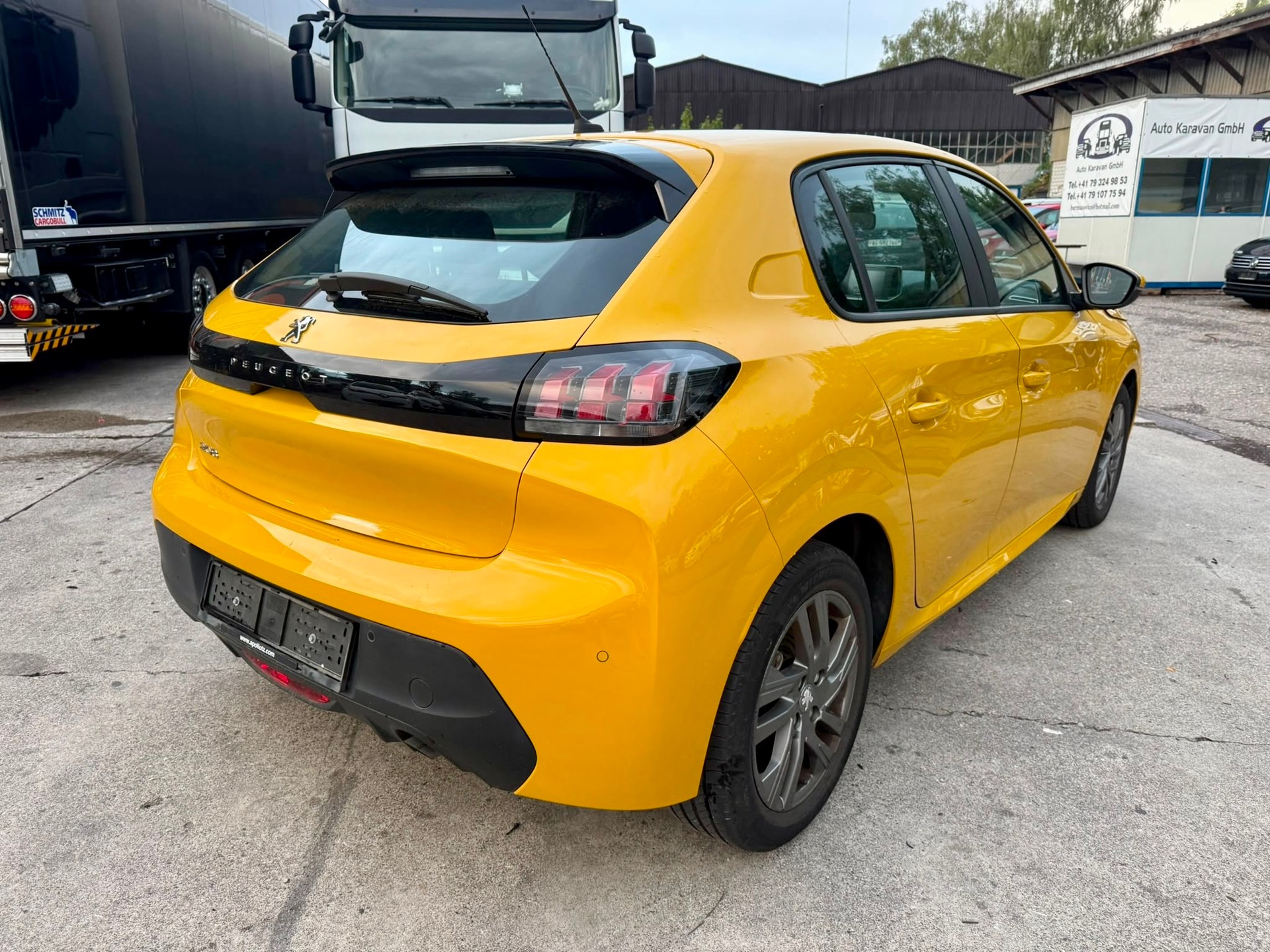 PEUGEOT 208 1.2 PureTech Active Pack-image-2