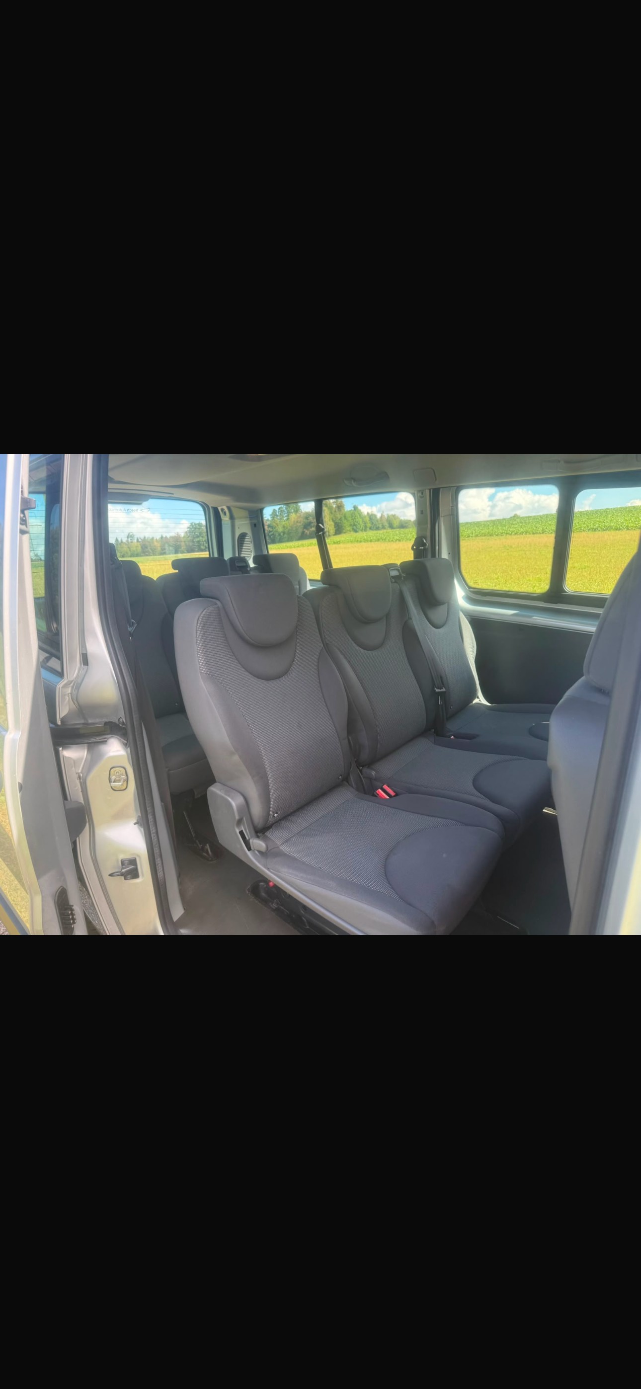 PEUGEOT Expert Tepee 2.0 HDi Confort L2-image-9