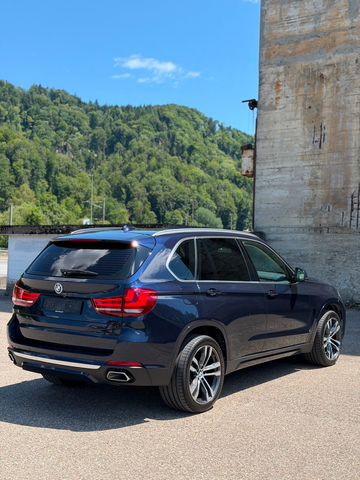 BMW X5 xDrive 40d Steptronic-image-4