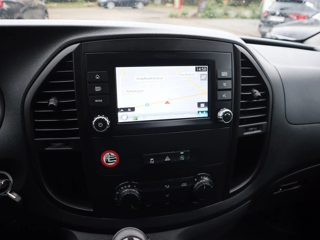 MERCEDES-BENZ Vito 116 CDI ** Gr-Navigation mit RF-Kamera ** Mercedes Gratis Service 10-jahre oder 100000km **-image-8