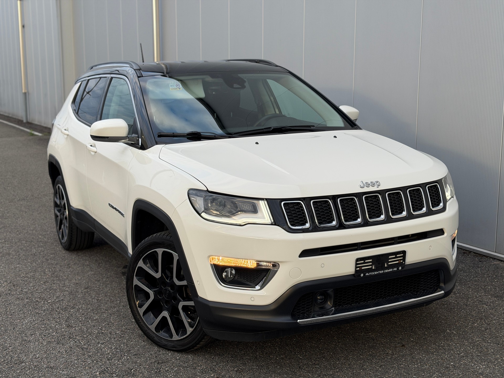 JEEP Compass 1.4 Turbo Limited AWD 9ATX-image-0