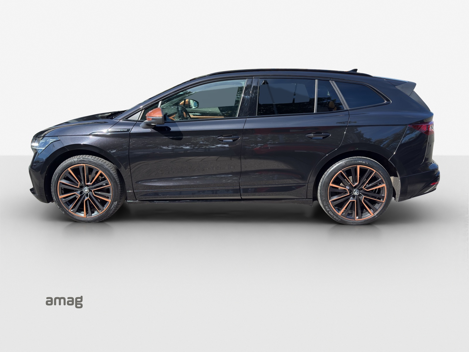 SKODA Enyaq iV 80x Founders Edition-showroom-element-1