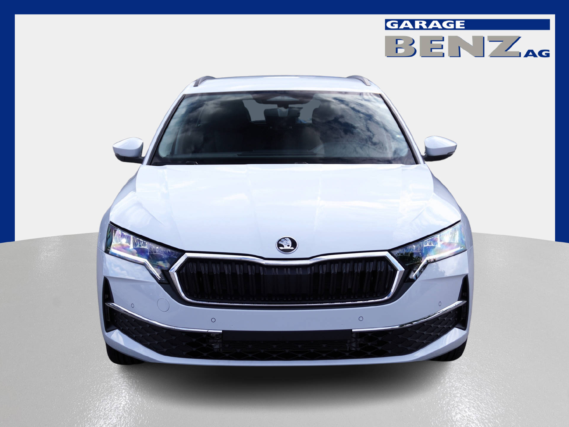 SKODA Octavia Combi 2.0 TSI Selection 4x4 DSG-image-1