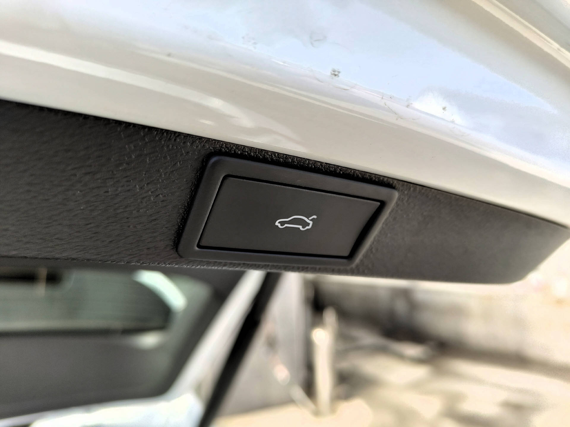 SKODA Octavia Combi 2.0 TSI Selection 4x4 DSG-image-13