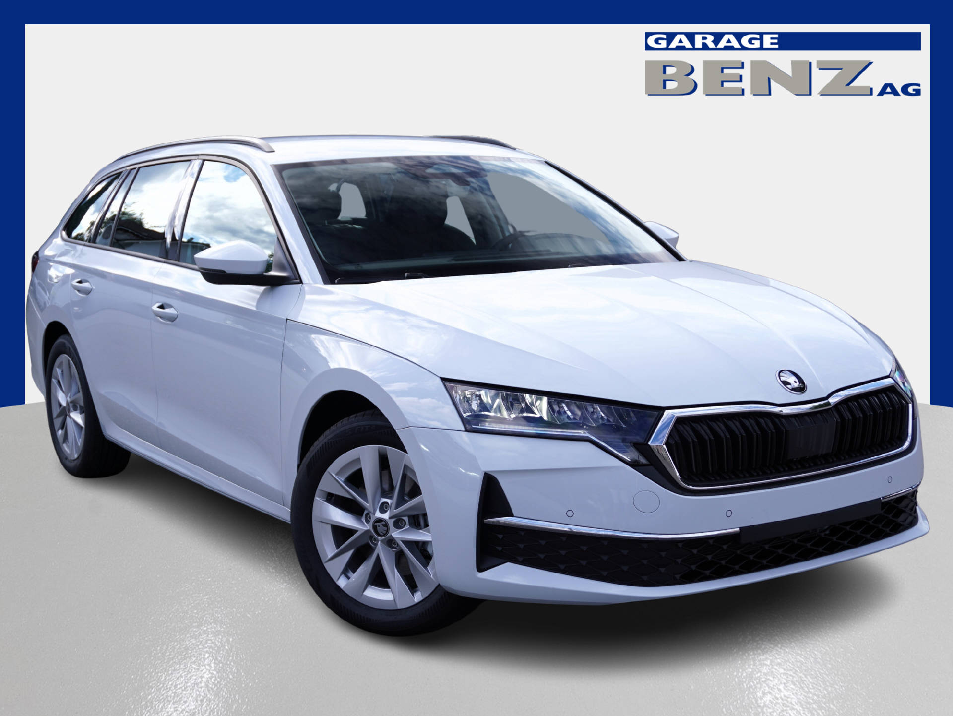 SKODA Octavia Combi 2.0 TSI Selection 4x4 DSG-image-0
