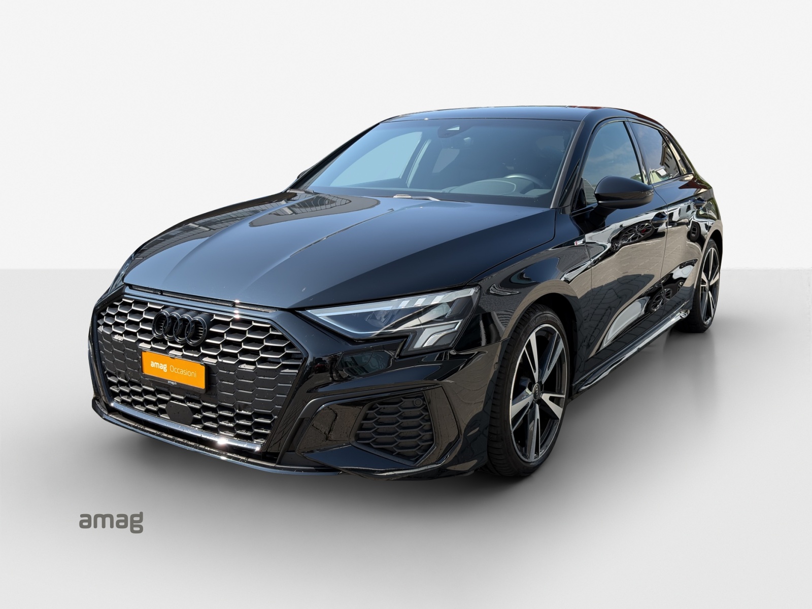 AUDI A3 Sportback 35 TFSI S line Attraction S-tronic-image-0