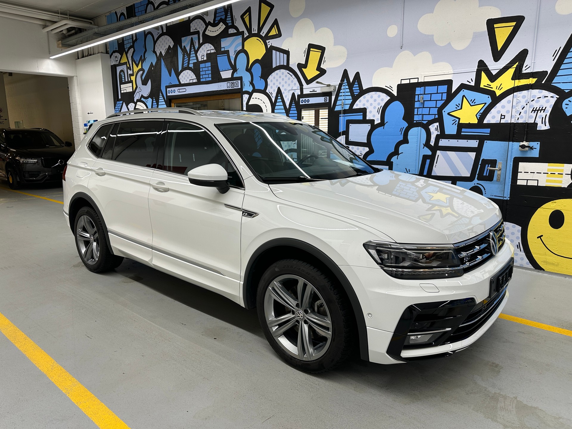 VW Tiguan Allspace 2.0 TDI SCR Highline 4MotionDSG-image-0