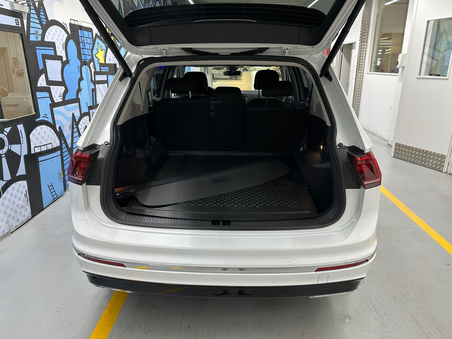 VW Tiguan Allspace 2.0 TDI SCR Highline 4MotionDSG-image-5