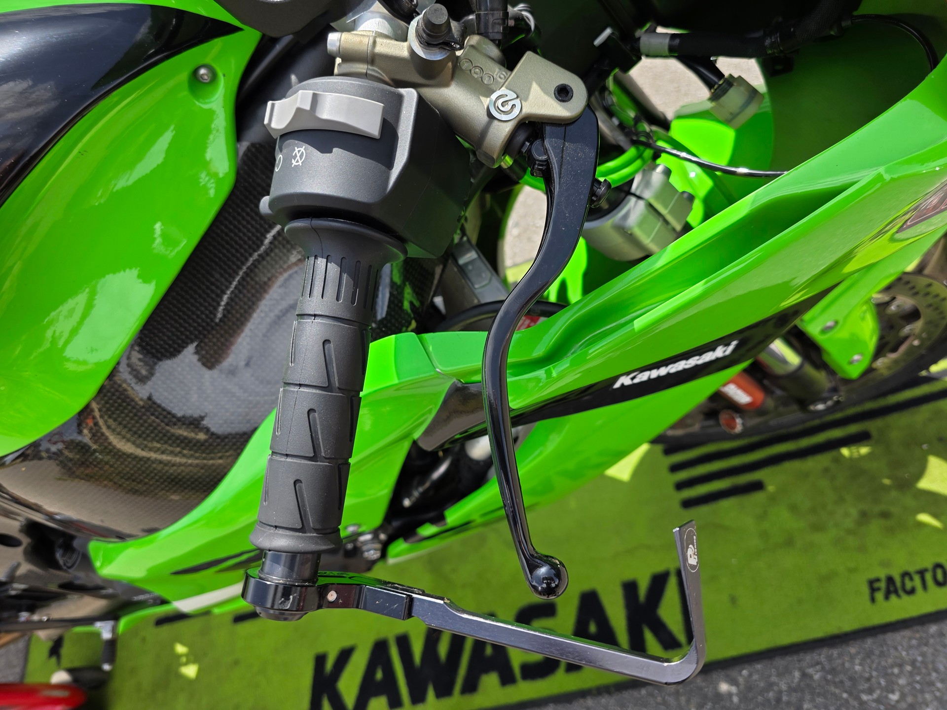 KAWASAKI NINJA ZX-10R KUNDENAUFTRAG-image-9