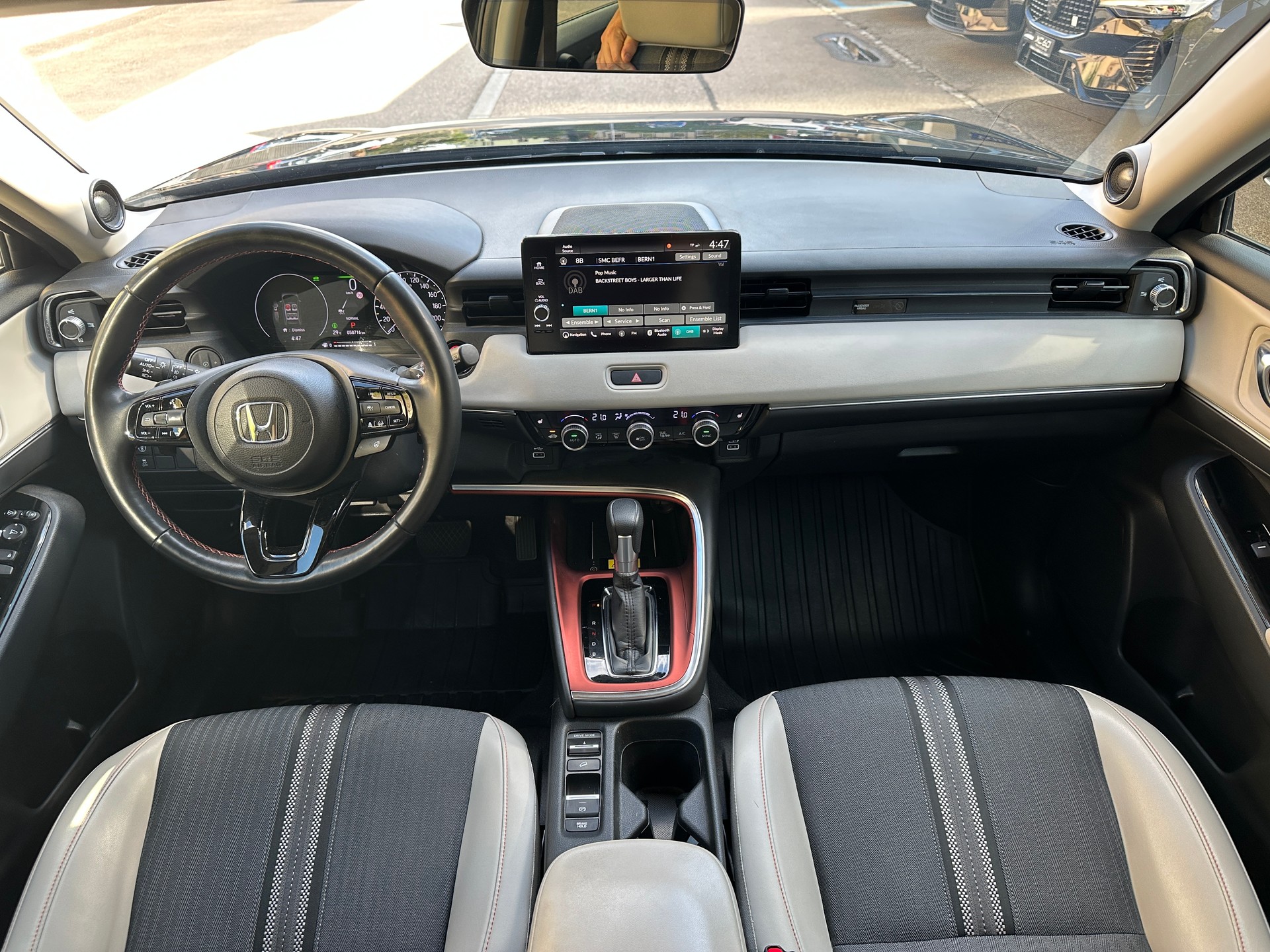 HONDA HR-V 1.5i-MMD Advance Style CVT-image-7