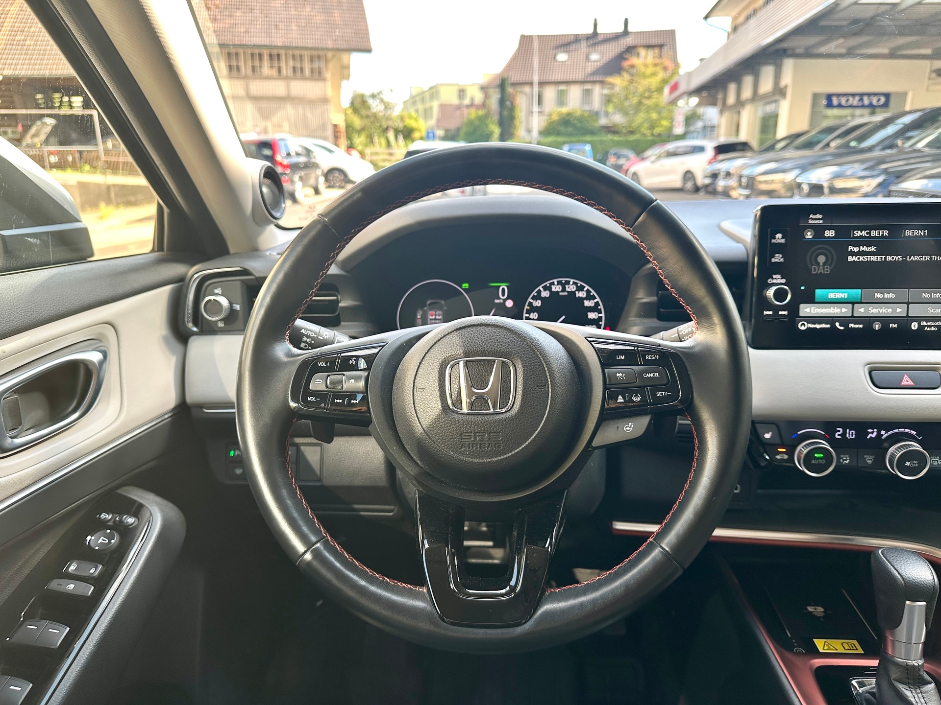 HONDA HR-V 1.5i-MMD Advance Style CVT-image-5
