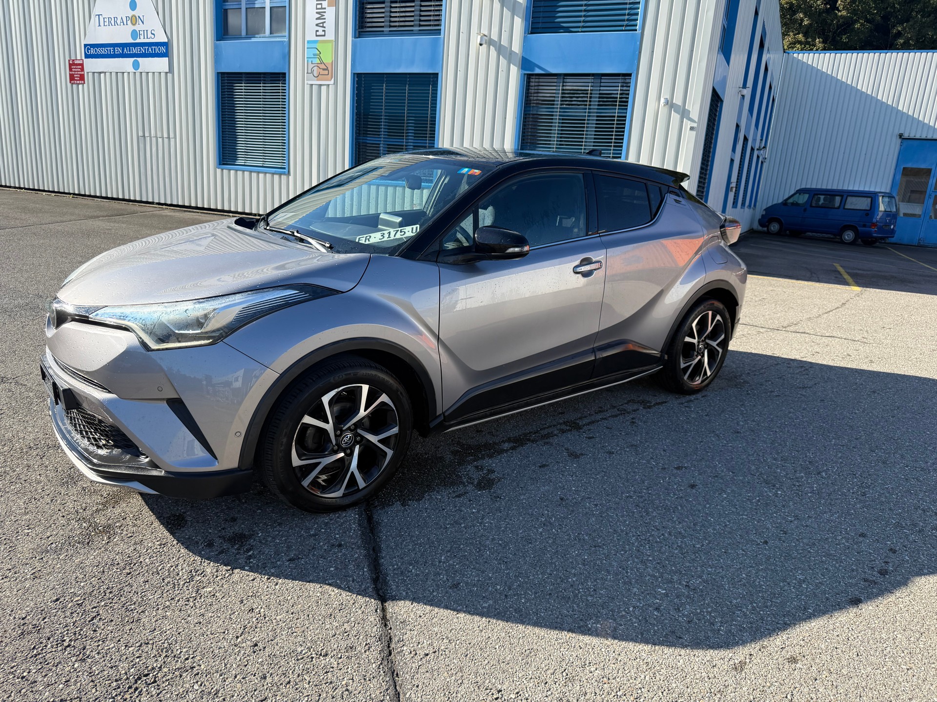 TOYOTA C-HR 1.2 Turbo Style 4WD Multidrive S-image-6