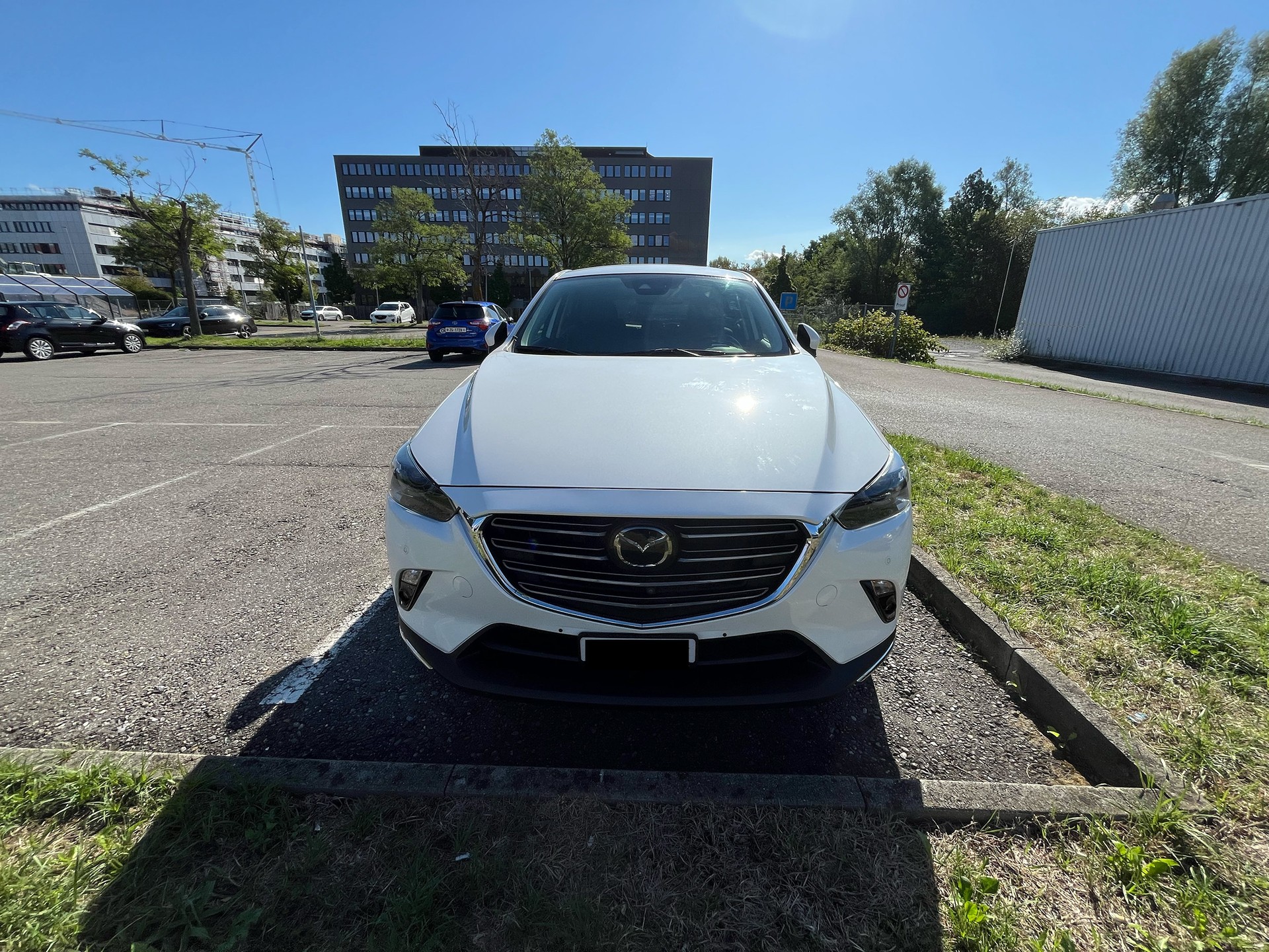 MAZDA 2.0 Revolution-image-4