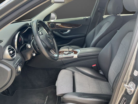 MERCEDES-BENZ C 250 d Avantgarde 4M-image-6