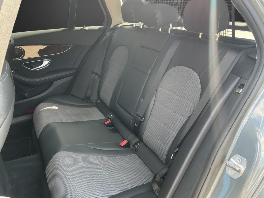 MERCEDES-BENZ C 250 d Avantgarde 4M-image-10