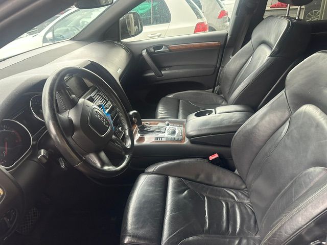 AUDI Q7 3.0 TDI quattro tiptronic-image-7