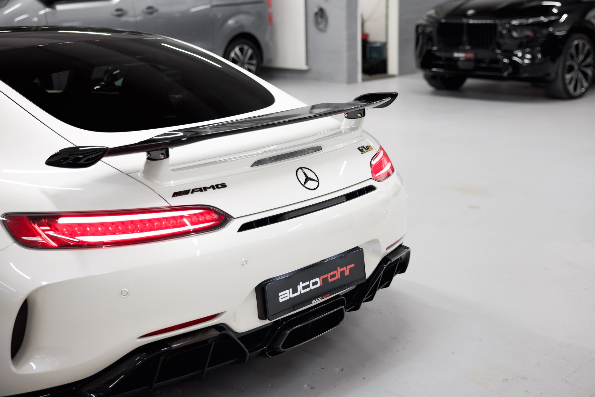 MERCEDES-BENZ AMG GT R Speedshift DCT *CH-Fhz.*-image-13